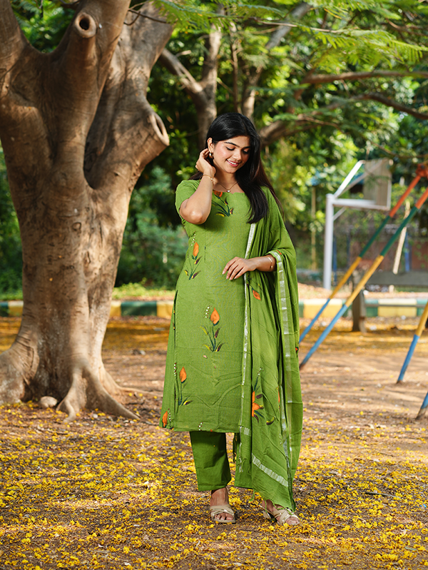 Grisha Printed Kurti set [ Top + Bottom + Dupatta] – Minya The Design Studio
